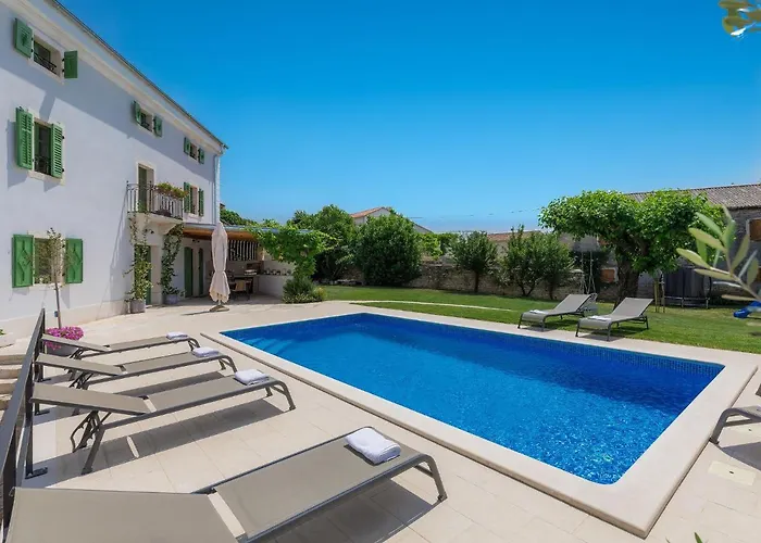 Holiday Home Villa Radovani By Interhome