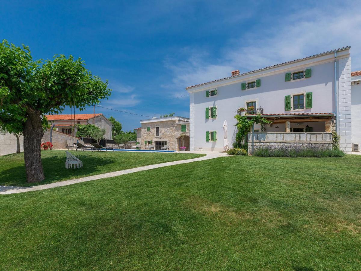 Radovani By Interhome